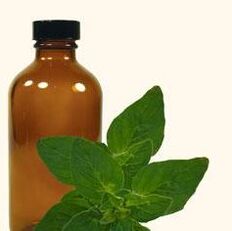 λάδι με φυσικά συστατικά για την αντιμετώπιση του μύκητα των ποδιών